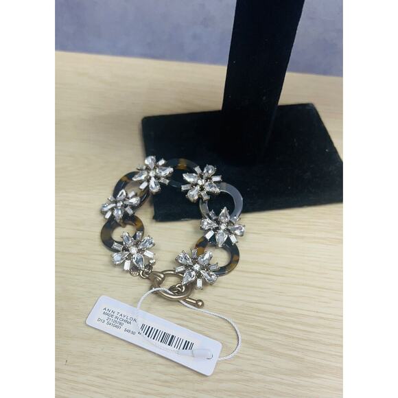 ANN TAYLOR Statement Chain Link Bracelet Cubic Zirconia Circle Chic NWT $49.50 - Picture 1 of 5